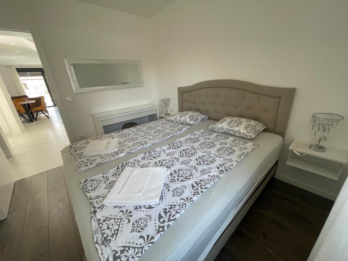 Softic Azra Apartment *
